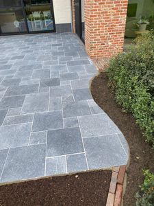 Dalles de pavage en pierre bleue antique du Vietnam, 3 cm d'épaisseur, écologiques, garantie 5 ans+, pour sols extérieurs et patios de jardin - Product Image 5