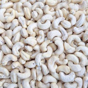 Nueces de Anacardo SANTIGO a Precio Económico, Granos de Anacardo, Plazo de Entrega Corto, Kaju Badam - Product Image 1