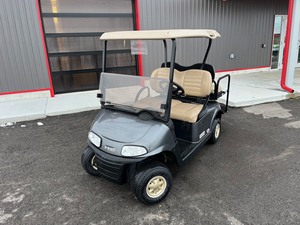 รถกอล์ฟไฟฟ้า EZGO RXV ปี 2026 แบบ 4 ล้อ ขับเคลื่อนด้วยแบตเตอรี่ 4 ที่นั่ง รถกอล์ฟบั๊กกี้ แบตเตอรี่ลิเธียม ได้รับการรับรองมาตรฐาน GCC เหมาะสำหรับรีสอร์ทกอล์ฟ - Product Image 4