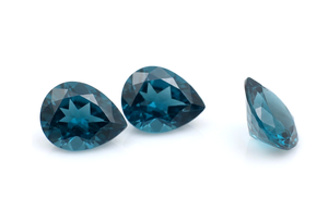 Magnifique pierre précieuse topaze bleue de Londres, forme poire, taille 9x7mm, pierre facettée, topaze bleue de Londres, cadeau pour elle - Product Image 6