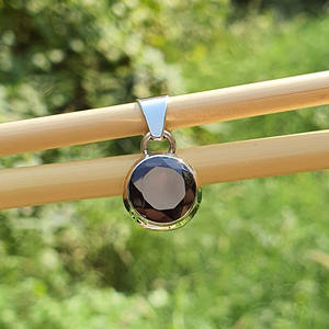 Coupe ronde grenat bijoux fins pendentifs et breloques en argent Sterling 925 bijoux grenat naturel pierre ronde bijoux faits à la main - Product Image 1