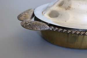high capacity tureen metal <b>kitchen</b> accessory serving ware solution modern serving container rust proof serving tureen anti tarni - Product Image 2