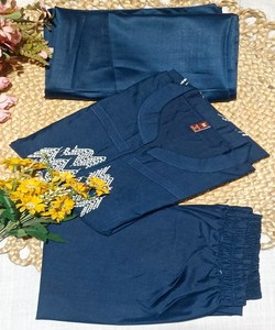 ชุดกระโปรงผ้าฝ้ายปักลายพื้นสีฟ้า - Product Image 3