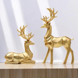 Objeto Decorativo de Metal Dorado con Forma de Reno, Estilo Geométrico, para Decoración del Hogar, Fiestas Navideñas y Regalos de Temporada, de la India - Product Image 4