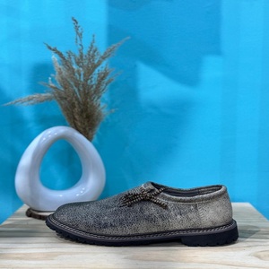 Chaussures en daim de chèvre bavarois, cuir véritable, dessus durable, écologique, confortable, semelle en cuir véritable et caoutchouc, toutes saisons - Product Image 4