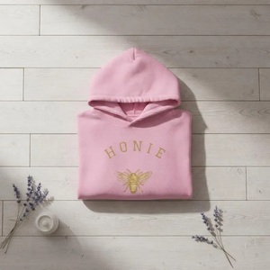 HONIE Sweat à capuche avec illustration d'abeille - Product Image 1