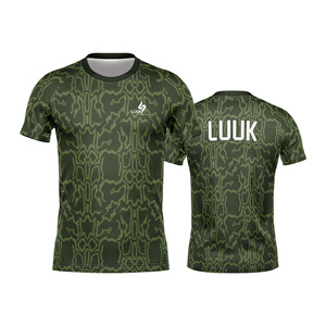 เสื้อยืดผู้ชายทรงปกติ คอกลม แขนสั้น ลายพิมพ์สปอร์ต ผ้าถัก 100% โพลีเอสเตอร์ ดีไซน์เรียบง่าย ระบายอากาศได้ดี เป็นมิตรต่อสิ่งแวดล้อม - Product Image 1