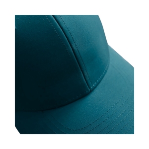 Gorra de Golf Ligera de Alto Rendimiento con Absorción de Humedad, 6 Paneles, Hebilla de Plástico Ajustable, Logotipo Bordado Personalizado - Product Image 5