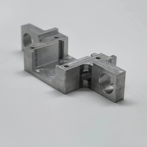 บล็อกยึดชิ้นงาน / อุปกรณ์ยึดแบบร่องวี - Product Image 1