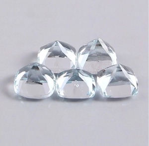 Piedra Preciosa Suelta de Aguamarina, Corte Cojín 4x4mm, Azul Claro, para Diseño de Collares Finos, Piedras Calibradas - Product Image 4