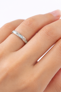 แหวนเงินแท้ 925 ดีไซน์เรียบหรู ประดับอัญมณี เหมาะสำหรับผู้หญิง สวมซ้อนกันได้ - Product Image 4