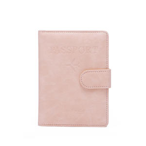 Portefeuille de voyage en cuir de vachette véritable avec logo personnalisé, accessoires de voyage, couverture de passeport vintage faite à la main - Product Image 5