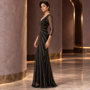 Schwarzes und goldenes Meerjungfrauen-Abendkleid mit metallischer Sternenstickerei |   Bodenlange formelle Partykleider mit Dreiviertelärmeln - Product Image 2