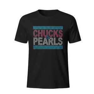 Camiseta de Algodón para Mujer con Diseño Personalizado de Chucks and Pearls, Manga Corta, con Pedrería, Gráfico Brillante, Estilo Casual y Moderno - Product Image 1