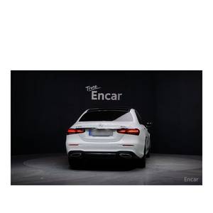 Mercedes-Benz Clase E E350 4MATIC AMG Line 2023, 39,329 km, Caja de Cambios Automática, Asientos de Cuero, Volante a la Izquierda, Cámara Trasera - Product Image 4