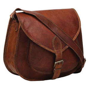 กระเป๋าหนังแท้ SALVA LEATHER แบบสะพายข้าง สีน้ำตาลทรงอานม้า พร้อมตัวล็อคแบบหัวเข็มขัด กระเป๋าสะพายไหล่สำหรับทุกเพศ ความจุปรับแต่งได้ - Product Image 3