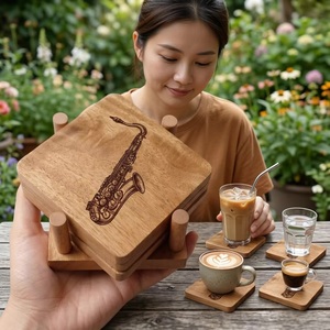 Juego de Posavasos de Reno de Madera Quemada a Mano, Diseño Rústico Cuadrado, Hechos a Mano, 10 cm de Diámetro, Arte con Cuentas - Product Image 3