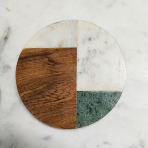 Ensemble de sous-verres modernes faits à la main en bois et époxy Tapis et tampons uniques au toucher vert - Product Image 1