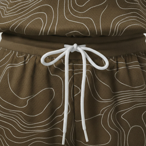 Conjunto de uniforme de baloncesto sublimado con diseño gratuito, jersey de malla transpirable y pantalones cortos, kit individual de baloncesto con diadema. - Product Image 6