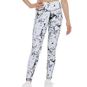 Leggings pour femmes en spandex et polyester, respirants, élégants, taille mi-haute, grandes tailles, fabriqués au Pakistan - Product Image 3