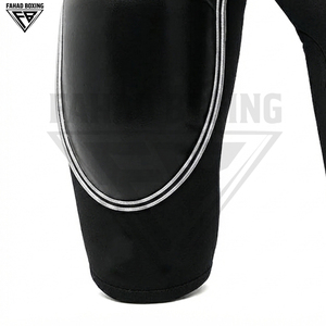 Rodilleras Protectoras Personalizadas, Equipo de Compresión Acolchado Flexible con Acabado Negro Elegante y Ribete Plateado para Seguridad Deportiva - Product Image 4