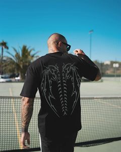Fabricant de t-shirts graphiques personnalisés, t-shirts en coton lourd surdimensionnés pour hommes, t-shirts imprimés streetwear, fournisseur en gros - Product Image 4