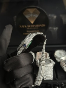 Montre mécanique en acier inoxydable avec cristaux de glace Hip Hop, 100 % testée au diamètre, en or brillant de luxe, avec moissanite carrée VVS - Product Image 2