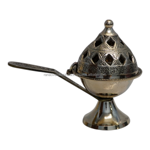 Quemador de Incienso Loban de Latón Estilo Vintage con Asa, Portátil, para Carbón, Diseño Grabado, para Uso Espiritual en Templos - Product Image 1
