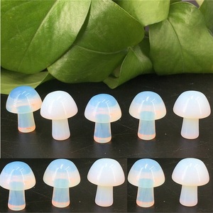 งานแกะสลักเห็ดโอปอลไลต์ธรรมชาติ คริสตัลโอปอลไลต์เพื่อการบำบัด สำหรับการทำเรกิ การทำสมาธิ และการตกแต่งตามหลักฮวงจุ้ย ขายส่ง - Product Image 4