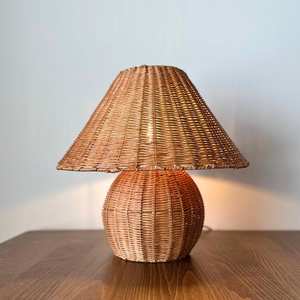 Lampe de table LED de luxe rechargeable par USB, moderne, décorative, pour bureau, chevet, restaurant, maison, prix de gros, de BD - Product Image 5