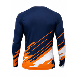 Rashguard unisexe à manches longues, imprimé abstrait bleu marine, orange et blanc, séchage rapide, anti-UV UPF50+, écologique, respirant, polyester 180g - Product Image 3