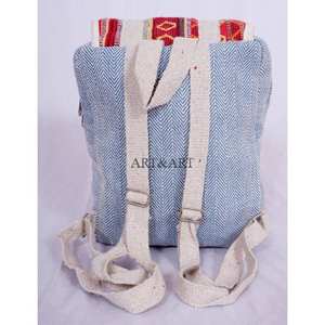 Mochila de Viaje Ligera de Lona de Algodón con Solapa Pequeña Heaven, Tamaño Regular, Estilo Vintage, Ecológica, ART&ART, Comercio Justo, Venta al Por Mayor - Product Image 3