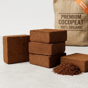 High Quality Compressed Cocopeat 5kg/650gms <b>Block</b> for Nursery and Garden Use, Coconut <b>Coir</b> for Moisture Retention - Product Image 2