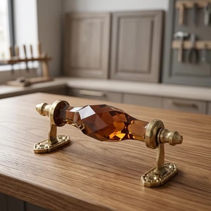Tirador y Perilla de Cristal Ámbar Moderno para Muebles de Cocina y Dormitorio - Multifunción, Fácil Instalación - Product Image 1