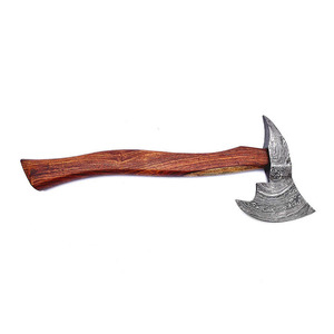 Nouvelle conception de hache large à dos plat en acier Damas avec manche en bois, 3 3/8 lb, multi-usages pour le camping et les activités de plein air - Product Image 4