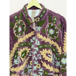 Veste en velours brodée style bohème chic pour femme, motif floral, col mandarin, manches longues, manteau d'automne avec poches latérales - Product Image 3