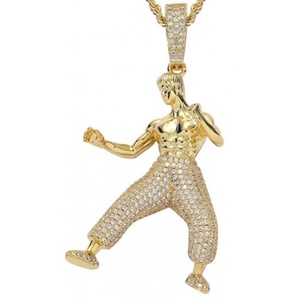 Collier pendentif Maître de Kung Fu Iced Out, micro-pavé CZ, en laiton, bijou hip-hop pour homme - Product Image 1
