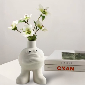 Jarrón de Cerámica de Diseño Contemporáneo con Acabado Mate, Diseño Facial, Hecho a Mano, Decoración de Mesa, 8-16 Pulgadas, Decoración para el Hogar - Product Image 6