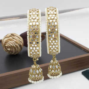 Juego de joyas finas chapadas en oro con piedra austriaca y espejo 10581407WH _ 2,4 Brazaletes - Product Image 1