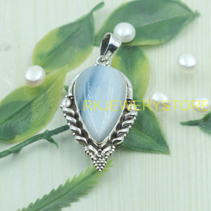 จี้โอปอลสีน้ำเงินธรรมชาติ เงินแท้ 925 ทำมือ รูปทรงหยดน้ำ ดีไซน์วินเทจ เครื่องประดับดีไซเนอร์ ของขวัญสำหรับผู้หญิงและผู้ชาย - Product Image 6