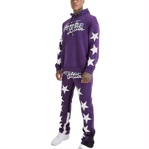 Ensemble survêtement homme décontracté violet avec sweat à capuche imprimé étoiles et pantalon de jogging évasé style streetwear deux pièces - Product Image 4