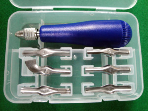 Kit de Cortador de Linóleo Portátil KN0215, Juego de Herramientas para Cortar Madera de Calidad Superior con 6 Cuchillas de Diferentes Estilos, Hecho a Mano y Duradero - Product Image 4