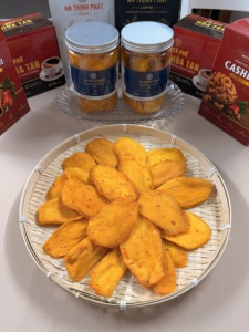 Mangues séchées vietnamiennes, tranches de 4 à 8 mm, 250 g/500 g/personnalisées, collation de fruits tropicaux naturels sucrés et acidulés pour les distributeurs de détail - Product Image 5