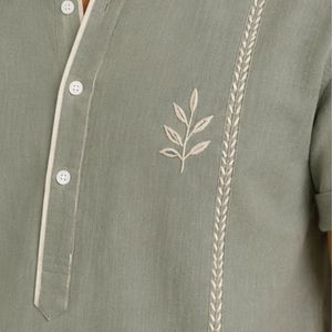 Chemise décontractée personnalisée pour homme en lin et coton vert sauge, col mandarin brodé, manches courtes, respirante, vêtements d'été sur mesure - Product Image 3