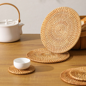 Ensemble de sous-verres en rotin faits à la main de qualité export, fabricant vietnamien - Product Image 6