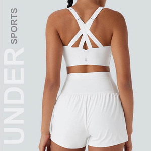 Conjunto deportivo de yoga de dos piezas, ropa deportiva suave y activa, traje de yoga para gimnasio y fitness para mujeres - Product Image 5