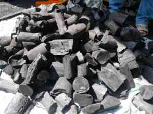 Top Indonesian Charcoal Halaban Lump Hardwood for BBQ | Long <b>Burning</b> Low Ash 7000-8000 Kcal/kg CARSURIN Lab-Test - Product Image 4