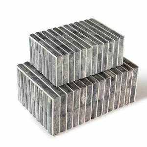 Boîte de rangement rectangulaire en bois noir et crème avec motif géométrique incrusté, organiseur de bijoux, colliers et bagues, capacité 0-1L - Product Image 1