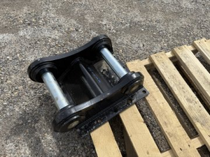 308 Series 50MM Pin Grabber Mount Plate Excavator Heavy Duty Attachment <b>Bracket</b> - Product Image 3