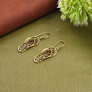 Pendientes Colgantes con Forma de Sandalia en Tono Dorado, Pendientes Colgantes con Forma de Sandalia de Filigrana, Joyería de Estilo Veraniego para la Playa - Product Image 3
